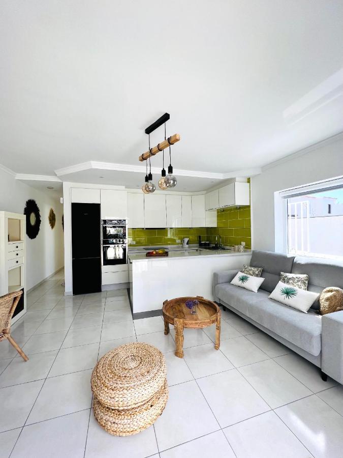 Appartement Luxury Penthouse With Breathtaking Views And Huge Private Terraces à Puerto de Santiago  Extérieur photo
