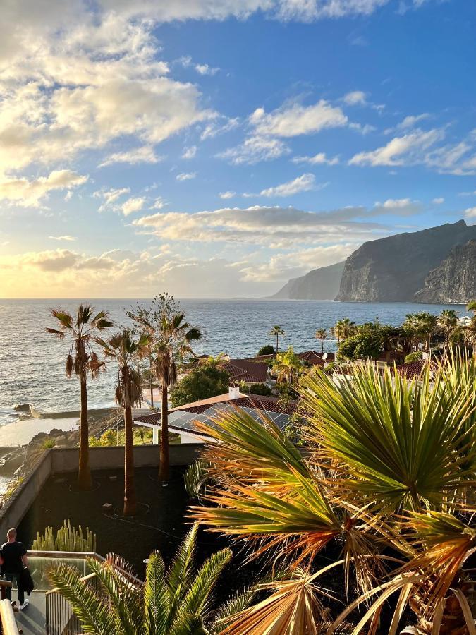 Appartement Luxury Penthouse With Breathtaking Views And Huge Private Terraces à Puerto de Santiago  Extérieur photo