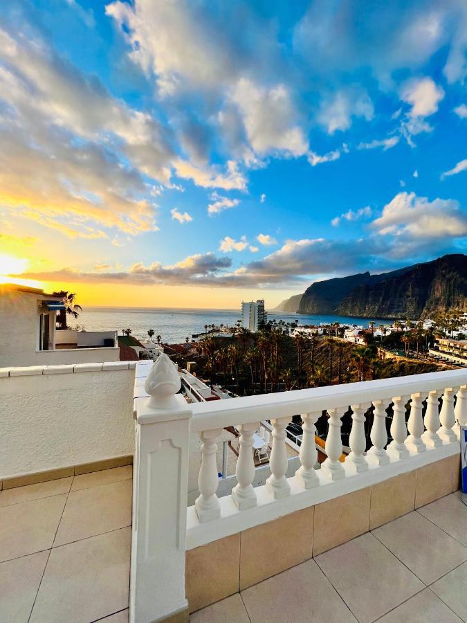 Appartement Luxury Penthouse With Breathtaking Views And Huge Private Terraces à Puerto de Santiago  Extérieur photo